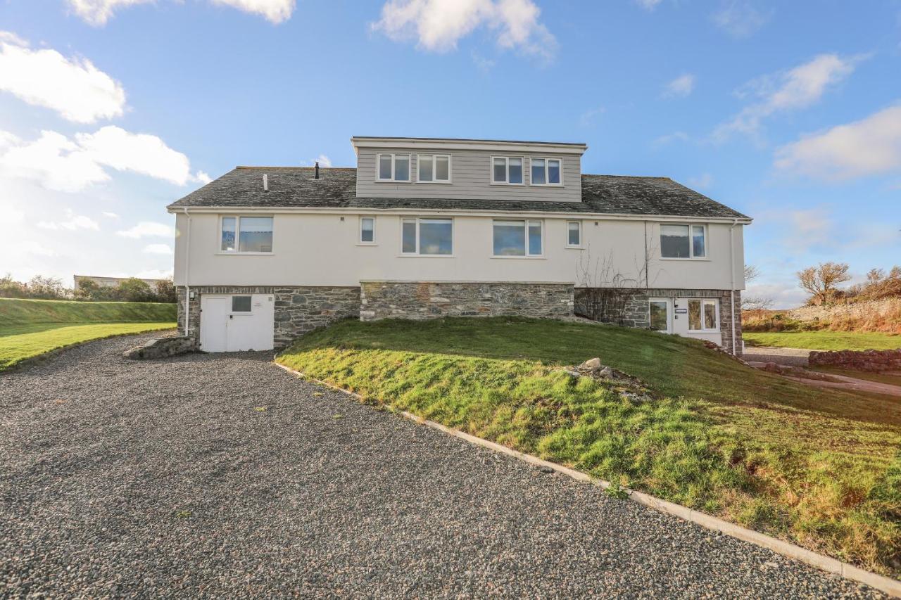 Southcott Apartment Trearddur Extérieur photo